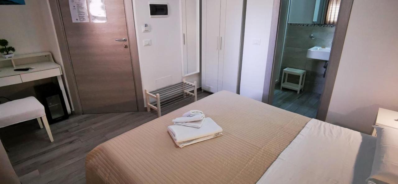 Perla Del Sud - Guest House LMP Exterior foto
